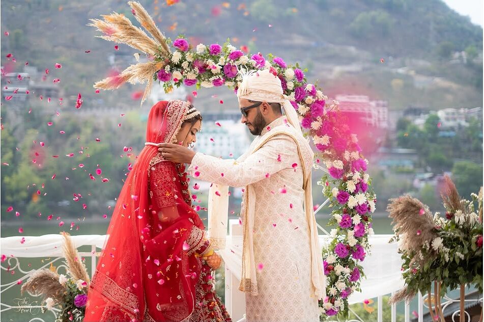 Best wedding photographers in Delhi NCR : Capturing the Vibe